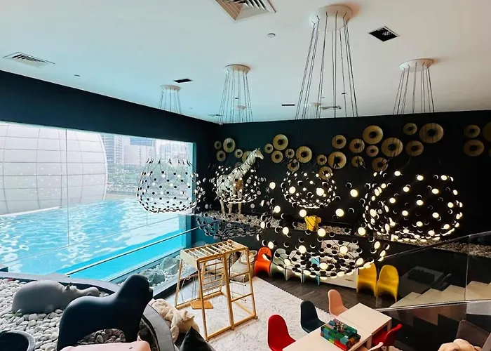 Light Premium Suites, Novotel Acqua Near Makati 4*