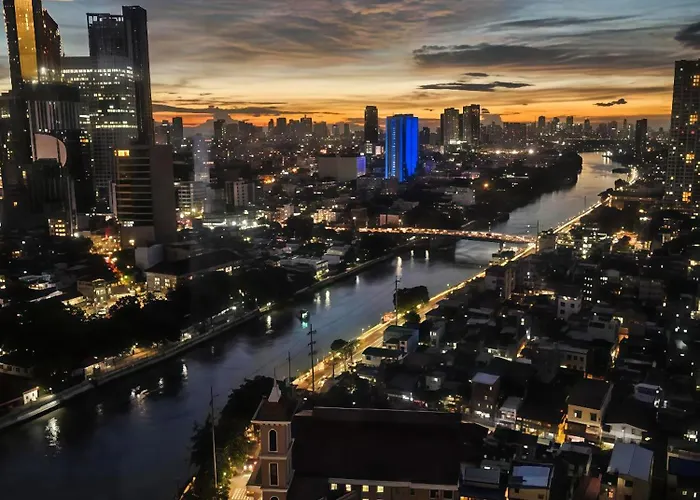 Hotel Light Premium Suites, Novotel Acqua Near Makati 4*