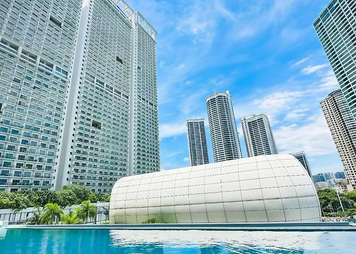 Light Premium Suites, Novotel Acqua Near Makati